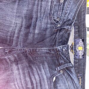 Women’s lucky brand jeans